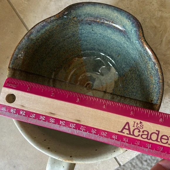 Hanselmann Ceramic Pouring Bowl - Blue and Tan